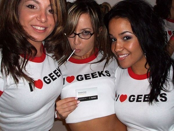 girlslovegeek