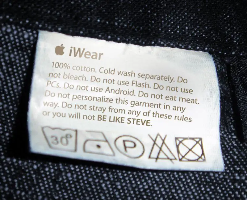 Un nouveau produit Apple révolutionnaire : l’iWear #3