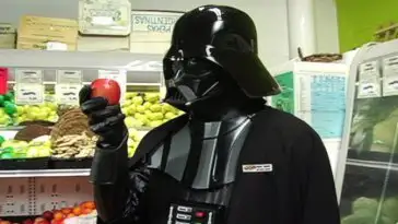 Chad Vader règne sur le Dark Empire Supermarket