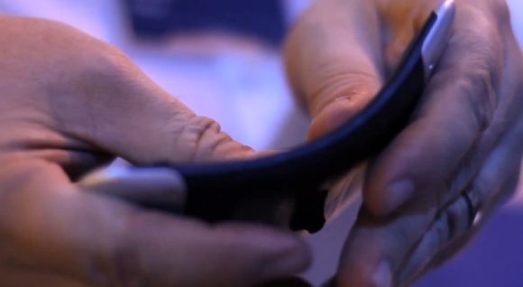 Nokia Kinetic : un téléphone à écran flexible étonnant
