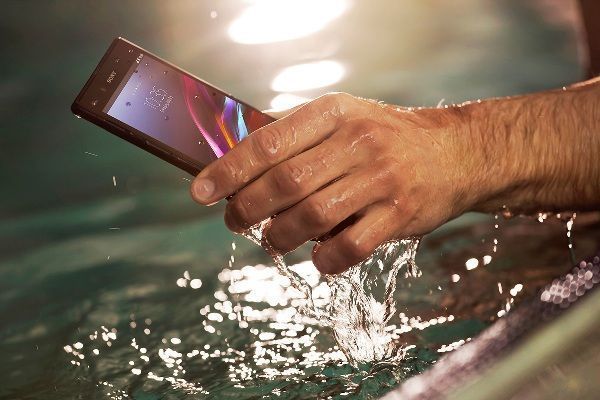 Sony Xperia Z Ultra : un superbe phablet sur lequel on peut écrire avec n’importe quel stylo #4