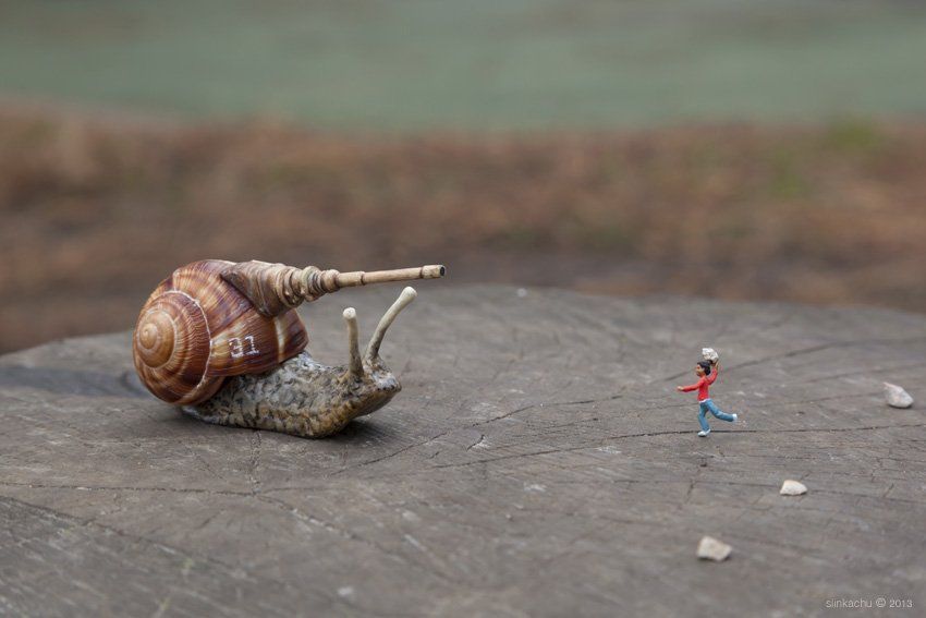 Street Art : Les Little People de Slinkachu se mobilisent contre le chômage #13