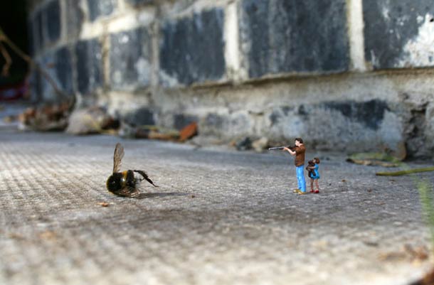 Street Art : Les Little People de Slinkachu se mobilisent contre le chômage #35