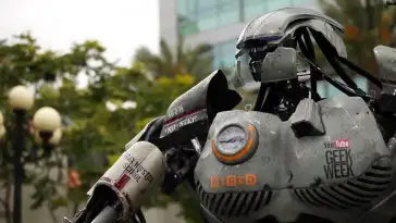Un mecha géant au Comic Con 2013