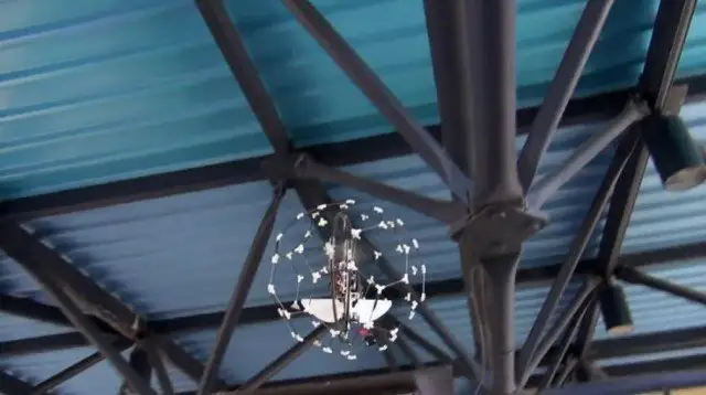 An-insect-like-ultralight-flying-robot-1-640x358