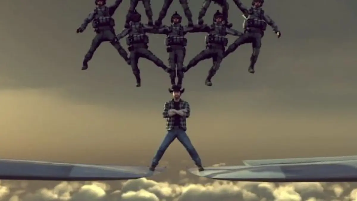 Quand Chuck Norris fait le grand écart ce n’est pas entre 2 petits camions
