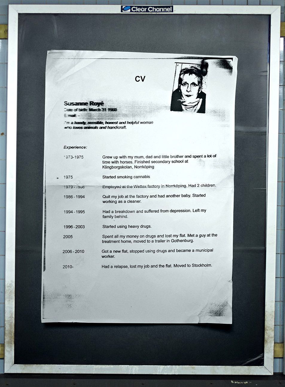 Des CV de sans-abri dans le metro de Stockholm #5