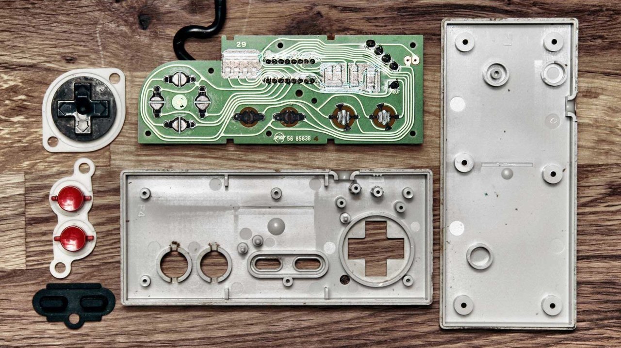 Anatomie des manettes de consoles de jeux vidéo #16