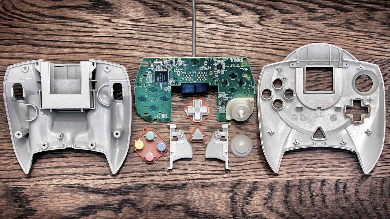 Anatomie des manettes de consoles de jeux vidéo #13