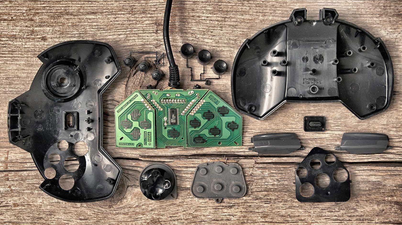 Anatomie des manettes de consoles de jeux vidéo #3