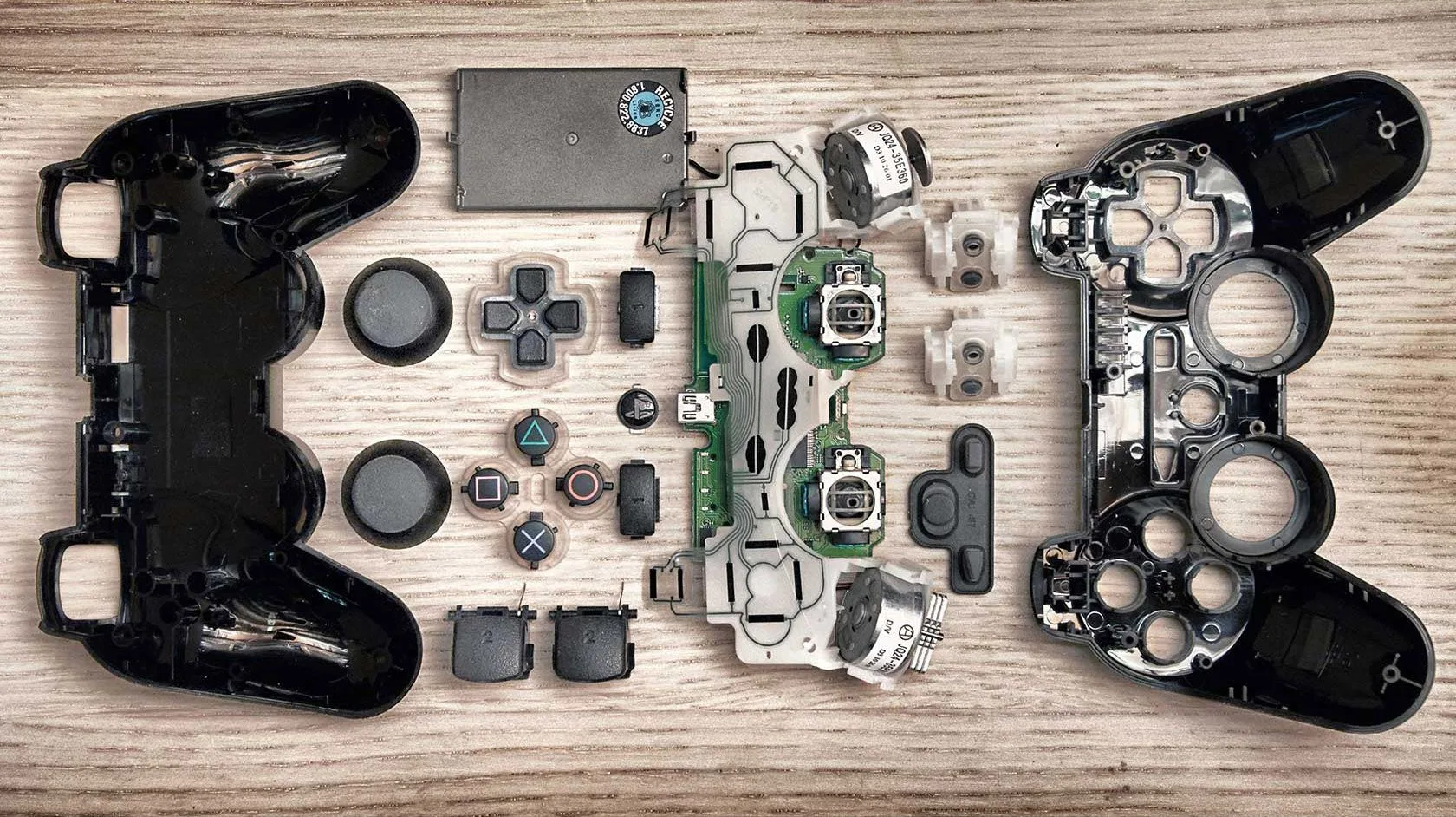 Anatomie des manettes de consoles de jeux vidéo #10