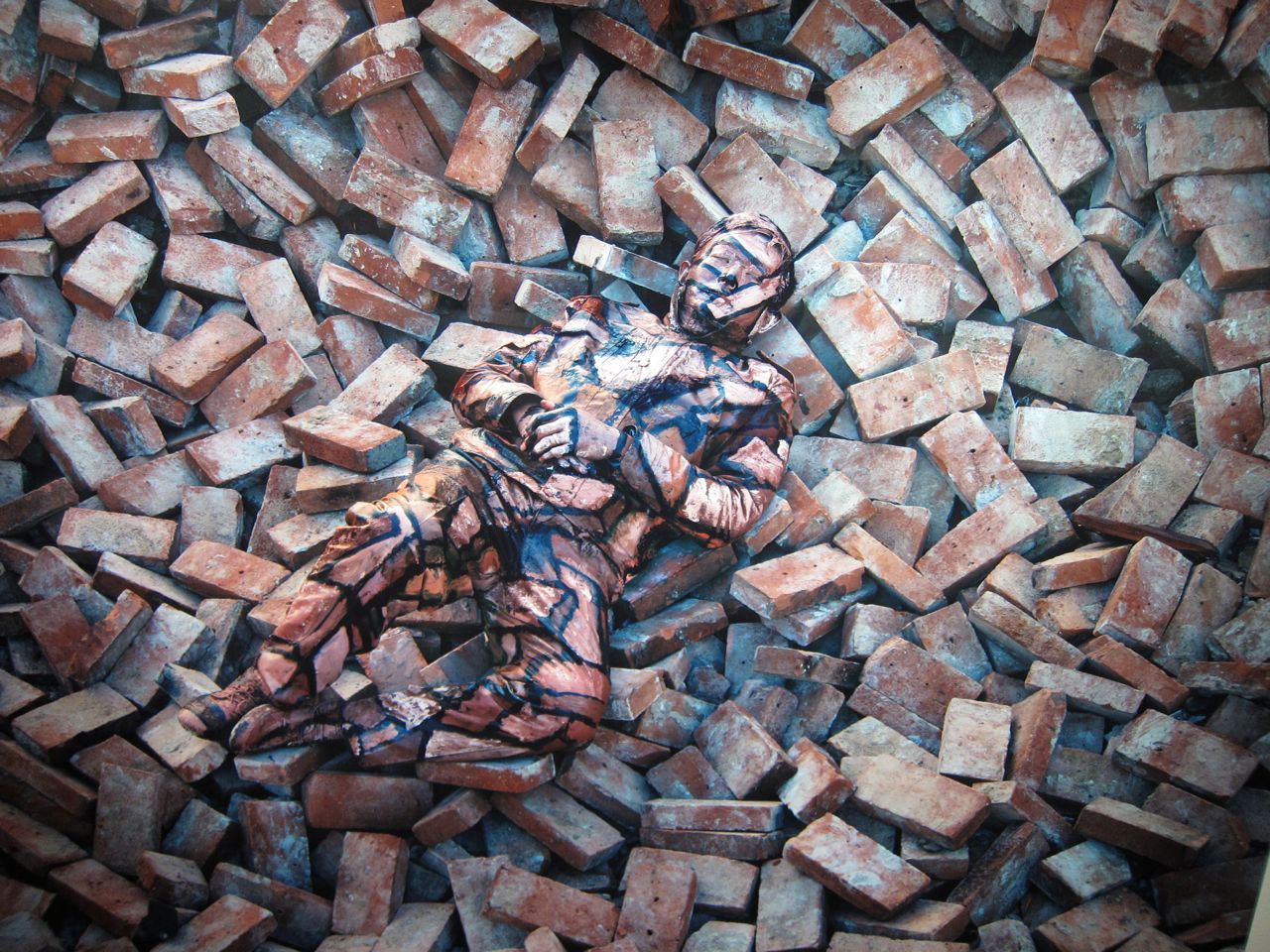 Ne jouez jamais à cache-cache avec Liu Bolin #22