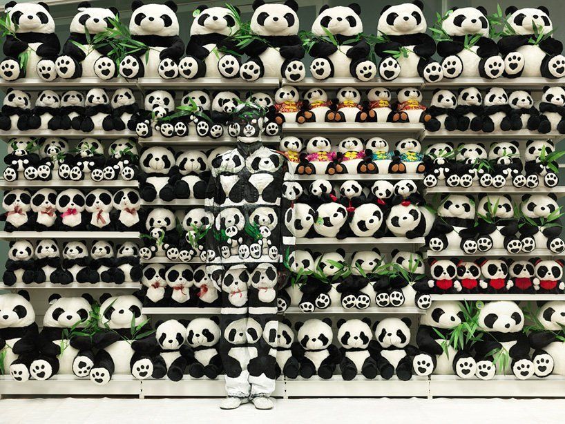 Ne jouez jamais à cache-cache avec Liu Bolin #44