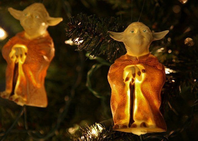Il synchronise ses guirlandes de Noël avec la musique de Star Wars pour un vrai spectacle sons et lumières #2