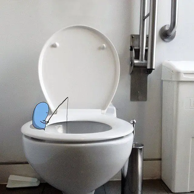 Il rajoute des petits personnages délirants dans des photos Instagram #35