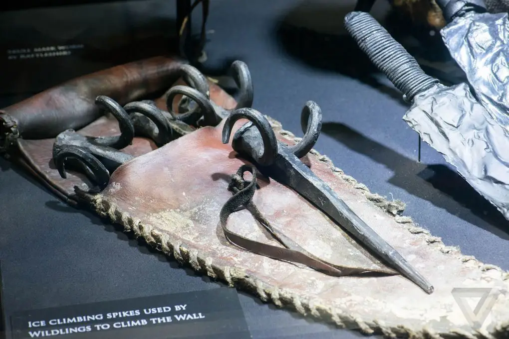 exposition-game-of-thrones-paris-28