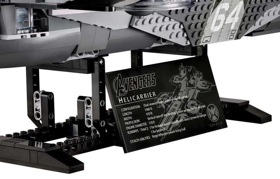 LEGO sort un immense Heliporteur du SHIELD #4