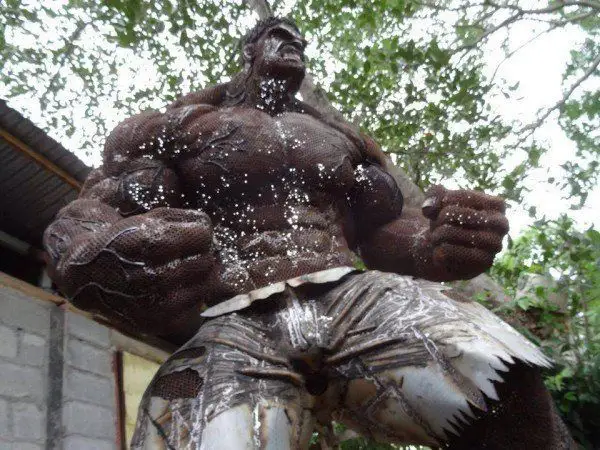 Hulk Ferraille grandeur nature 2 OldSteelArt pix geeks