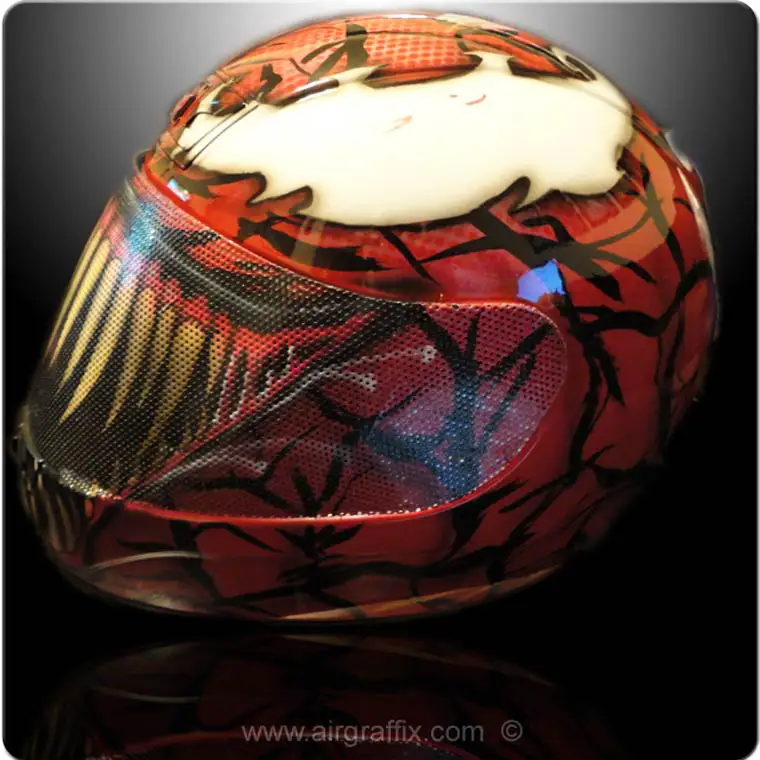 casques-moto-carnage