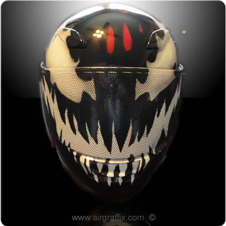 casques-moto-venom
