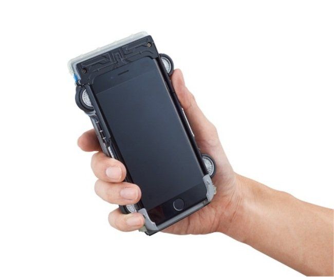 Une coque iPhone Retour vers le Futur à rendre jaloux Marty McFly #14