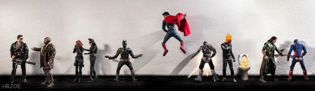 Il met en scène 90 photos de figurines Avengers X-Men Batman et Spider-Man #48