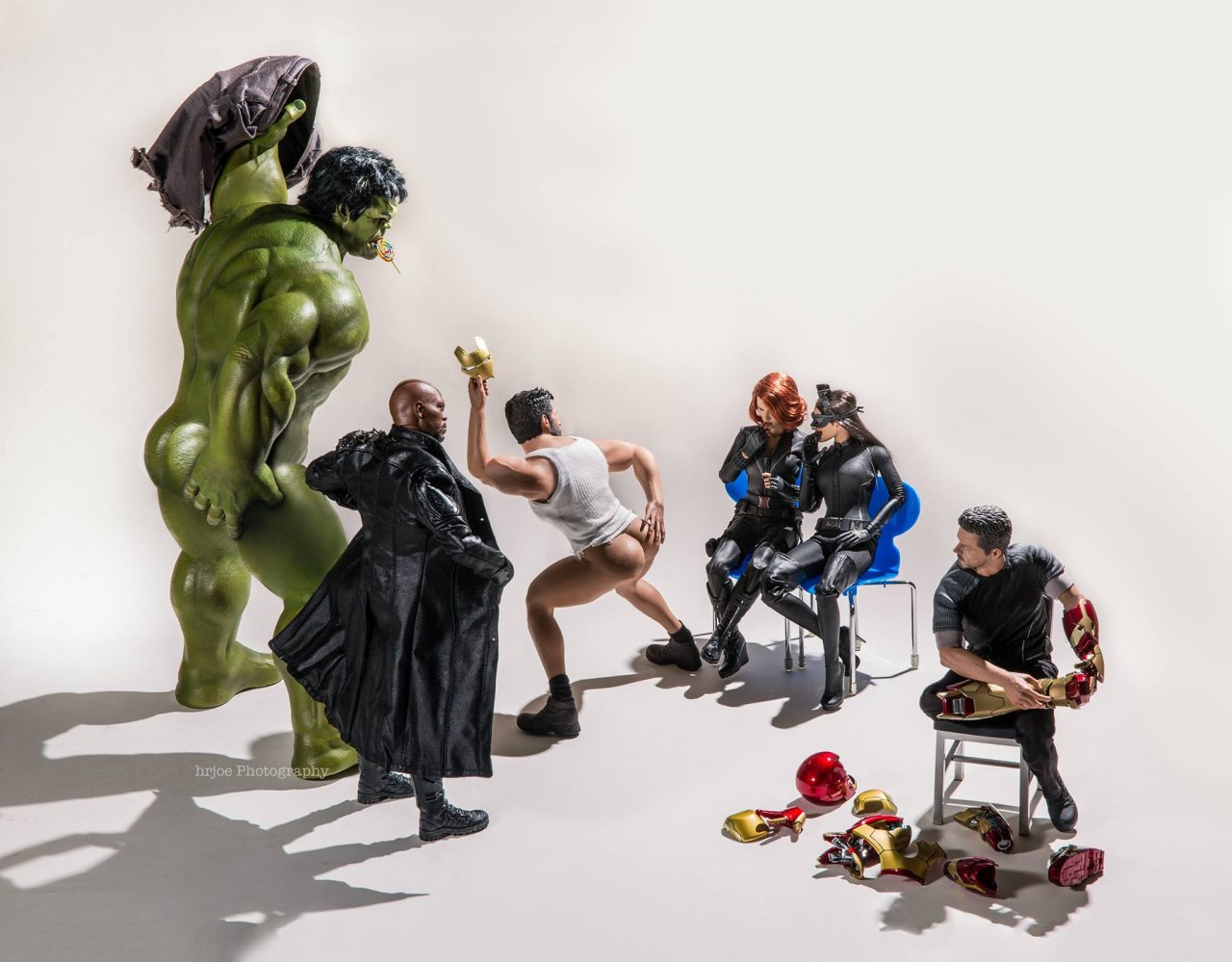 Il met en scène 90 photos de figurines Avengers X-Men Batman et Spider-Man #3