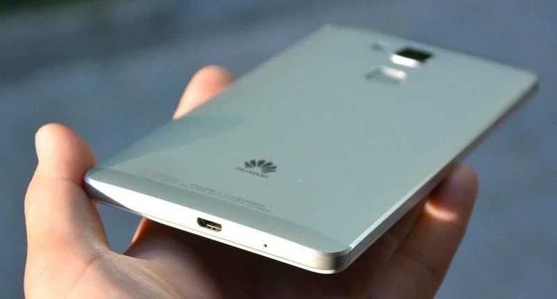 huawei-ascend-mate-7-back
