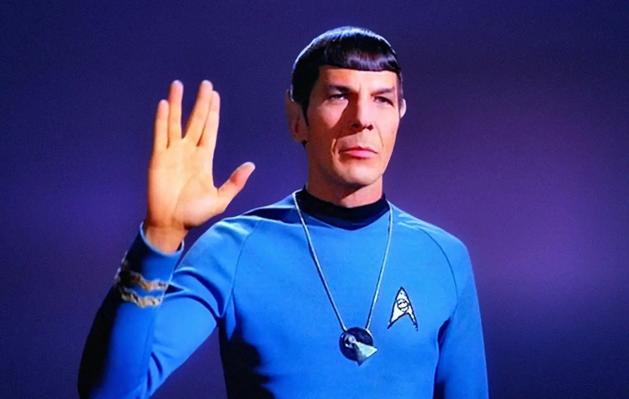 spock-salut-vulcain