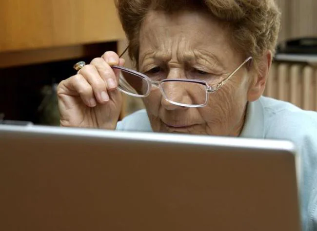 personnes-agees-internet
