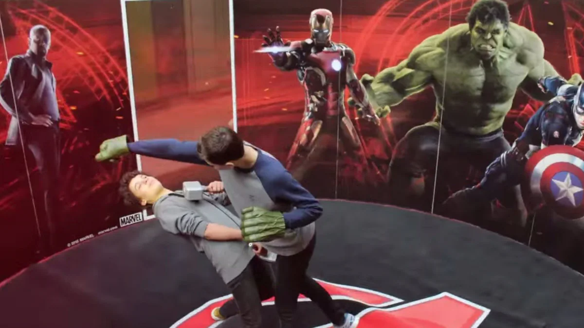 Faites un selfie à 360° avec les Avengers