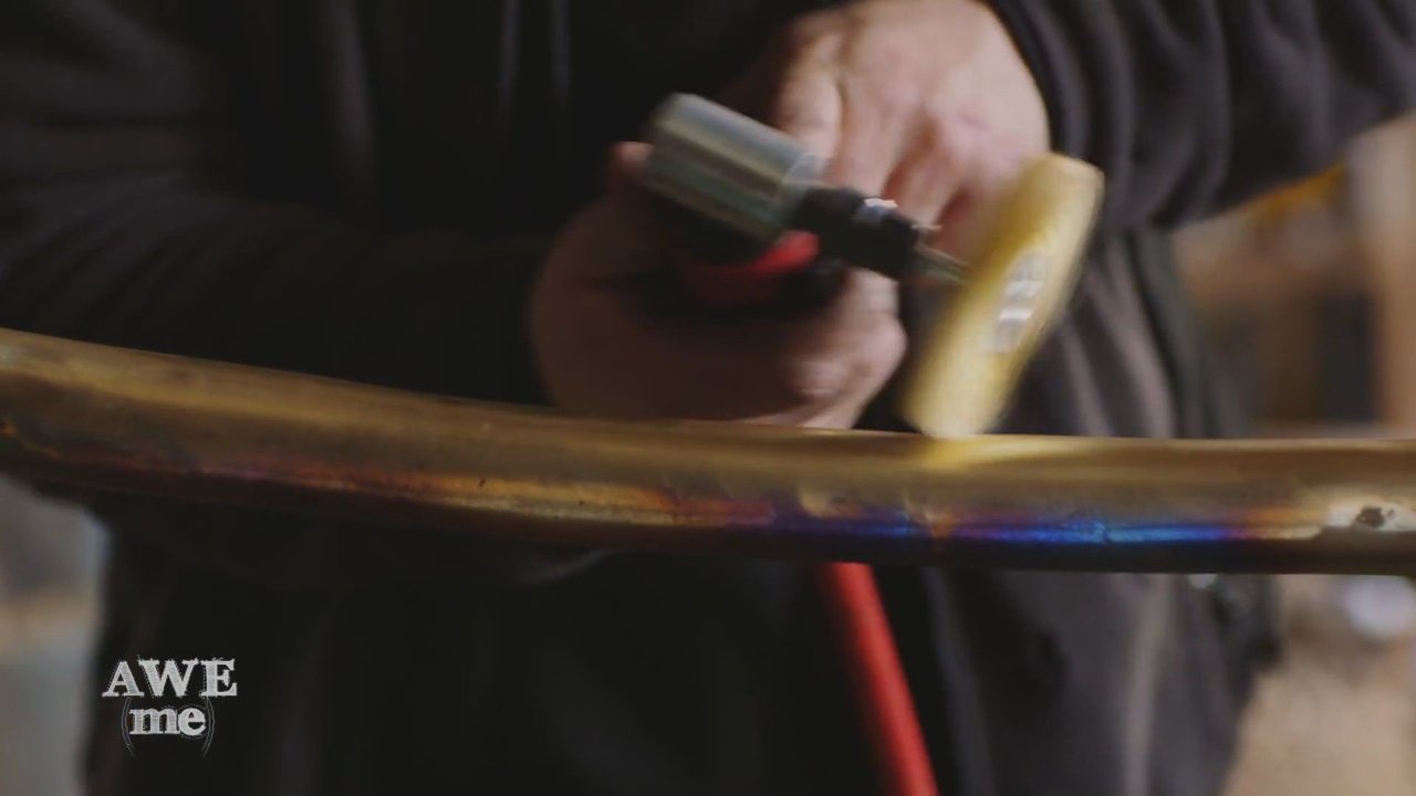 cuivre couleur sceptre de loki man at arms