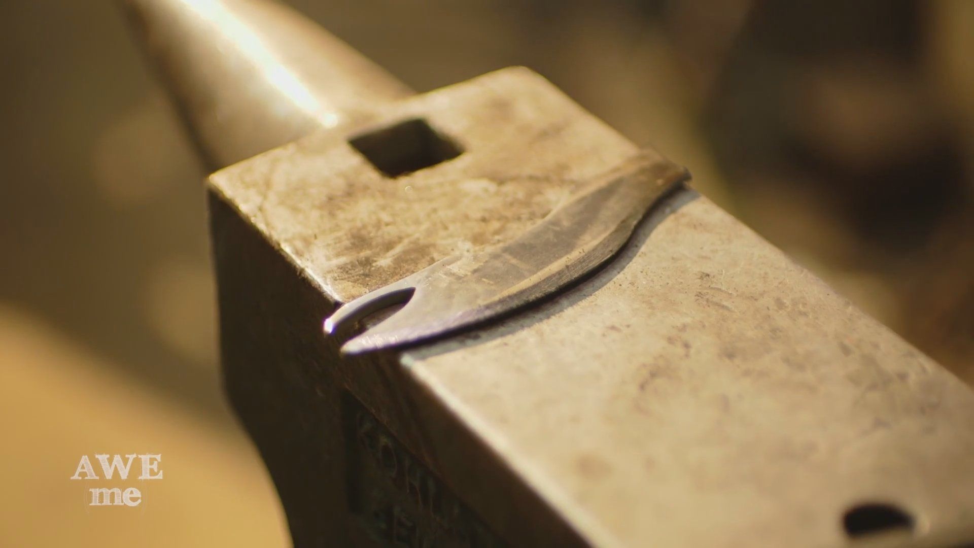 Une parfaite réplique du Sceptre de Loki #3