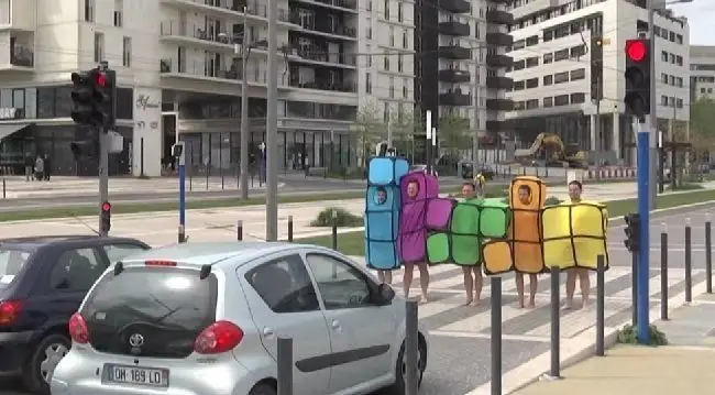 remi-gaillard-tetris-5