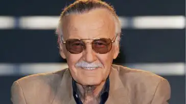 Stan Lee donne son pronostic pour le combat Batman V Superman