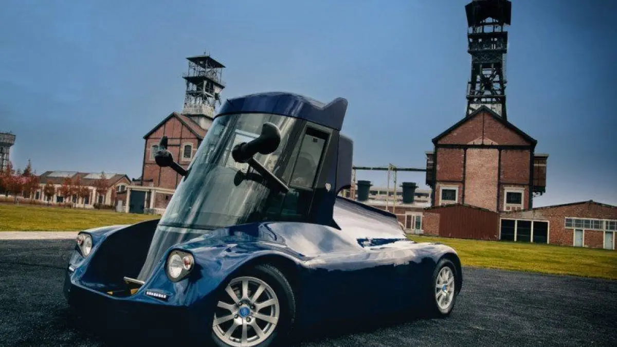 La voiture de police du futur est un Transformer