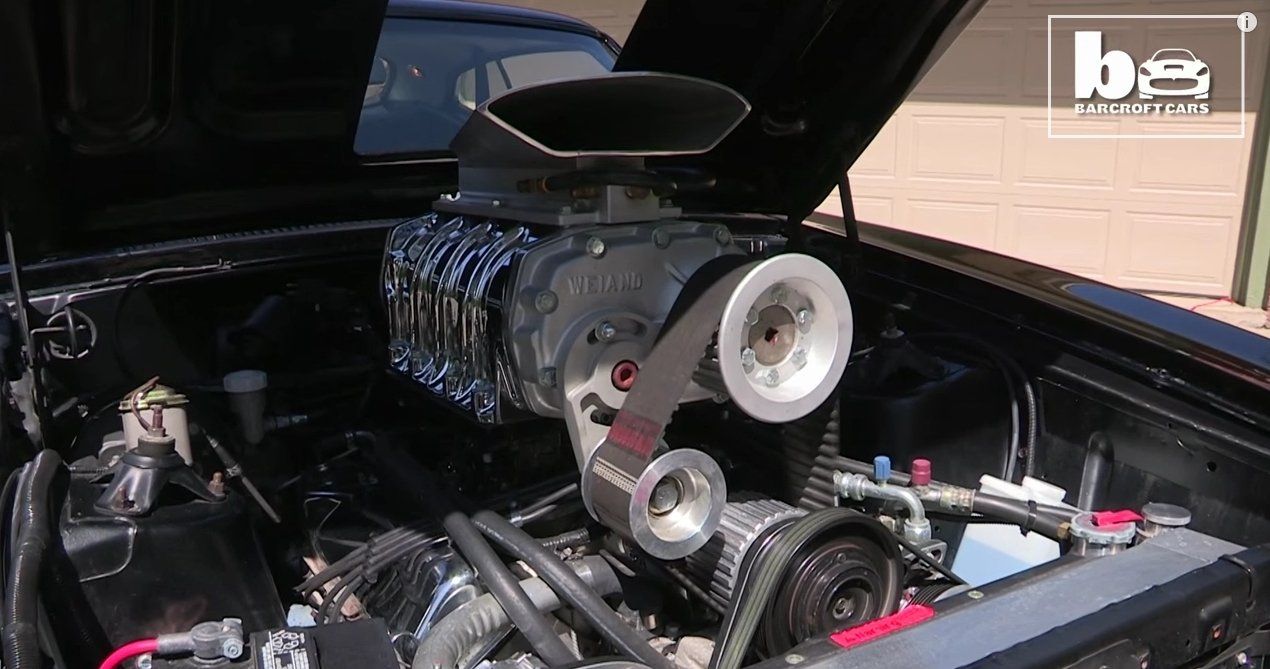 Il fabrique une réplique parfaite de l’Interceptor, la voiture de Mad Max #4