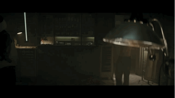 Les origines d’Harley Quinn dans le trailer de Suicide Squad ? #6