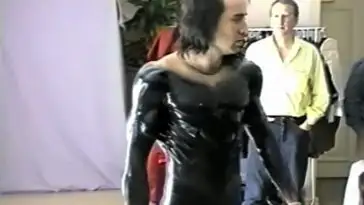 VIDÉO : Nicolas Cage essaie le costume de Superman pour « Superman Lives »