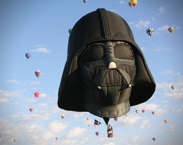 Des montgolfières Dark Vador et Maitre Yoda #2