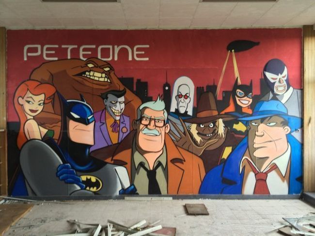 Des fresques Batman dans un hopital abandonné #4