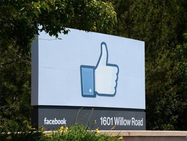 Facebook : bientôt une application d’information en temps réel