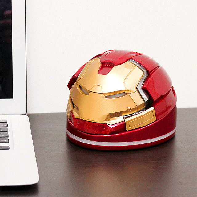 Une lampe Hulkbuster pour défoncer les ténèbres