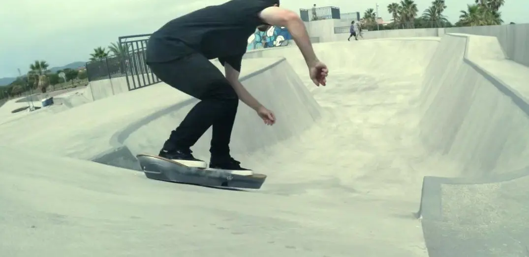 Lexus dévoile son Hoverboard #6