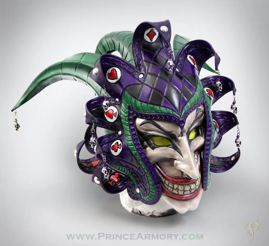 Ils fabriquent un Joker en armure médiévale #4
