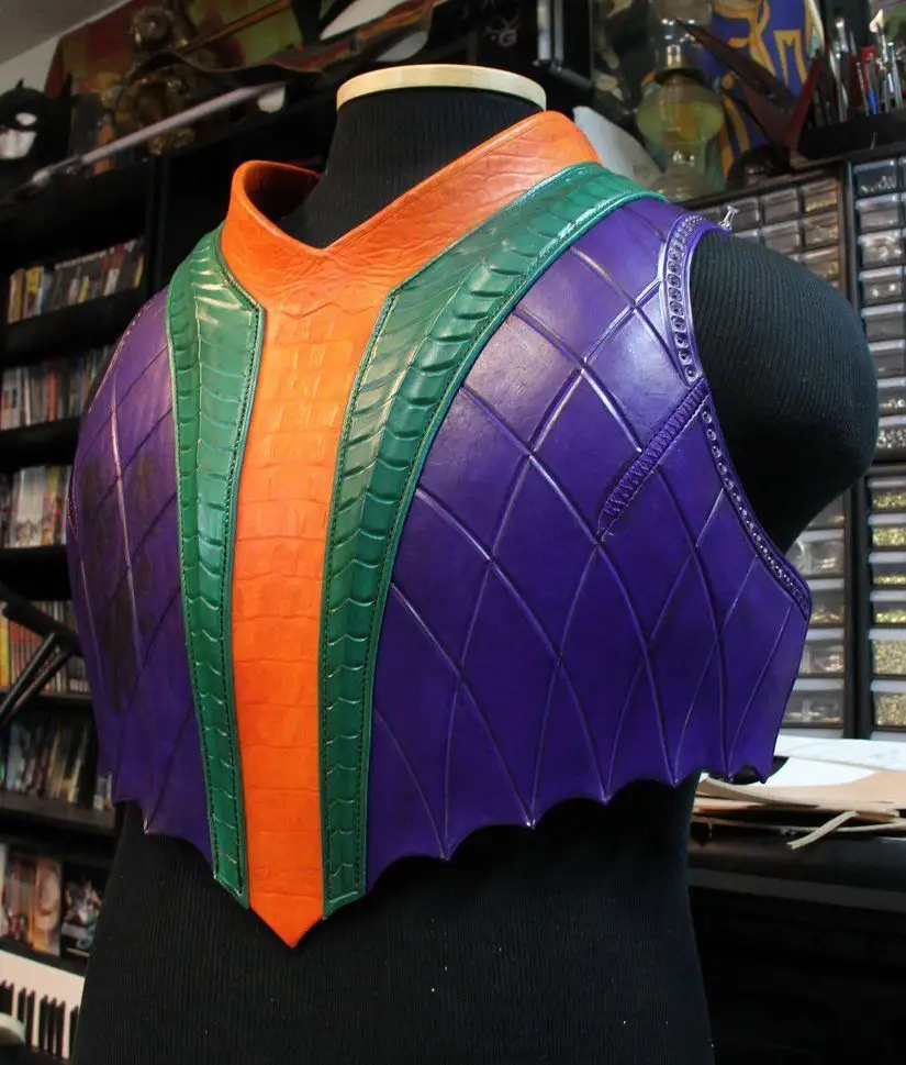 Ils fabriquent un Joker en armure médiévale #8