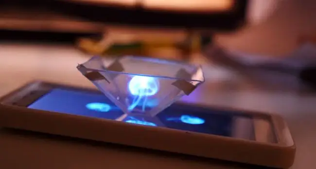 Transformez votre Smartphone en projecteur holographique #6