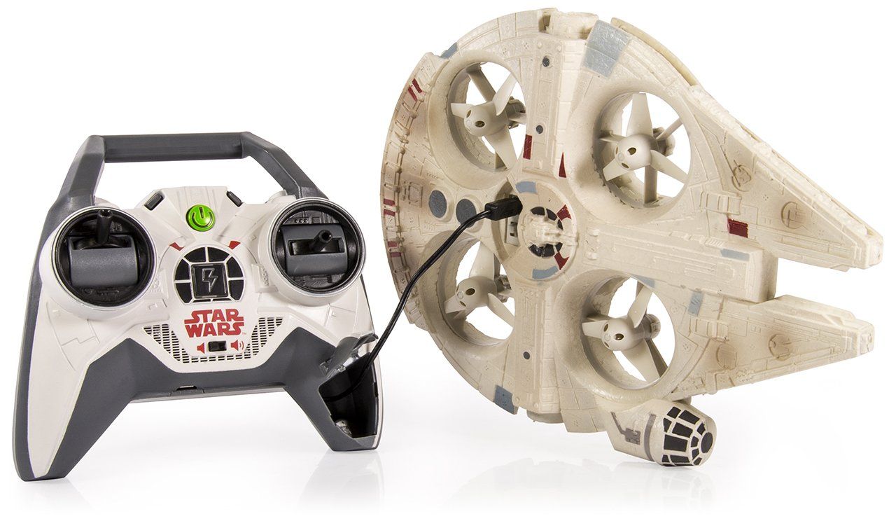 Disney annonce un Faucon Millenium et un X-Wing télécommandés #5