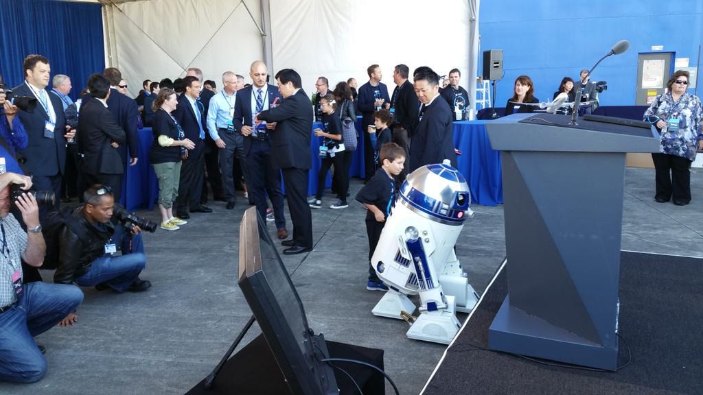 Inauguration du Boeing R2-D2 à Seattle