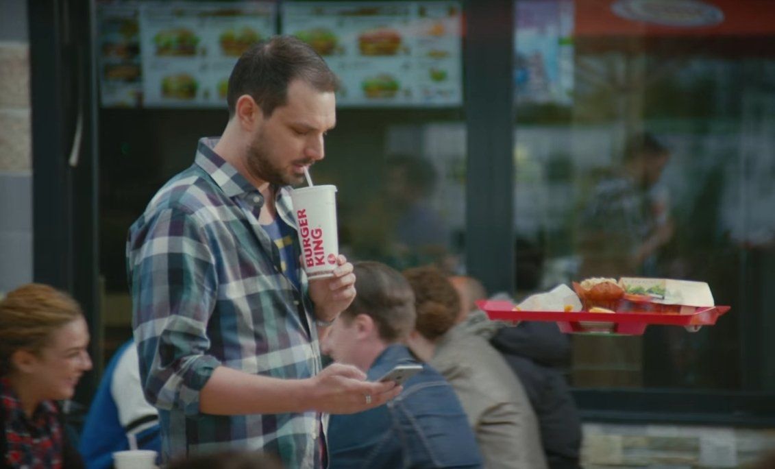 Burger King lance l’Hovertray : un plateau qui lévite comme un Hoverboard #3